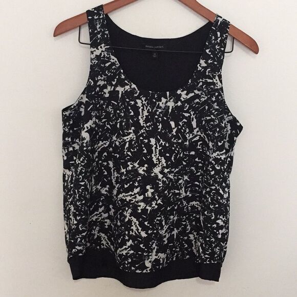 ‎Banana Republic abstract print top - Picture 1 of 4